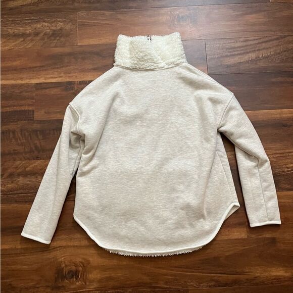 athleta •nirvana sherpa fur reversible quarter zip small - Picture 5 of 7